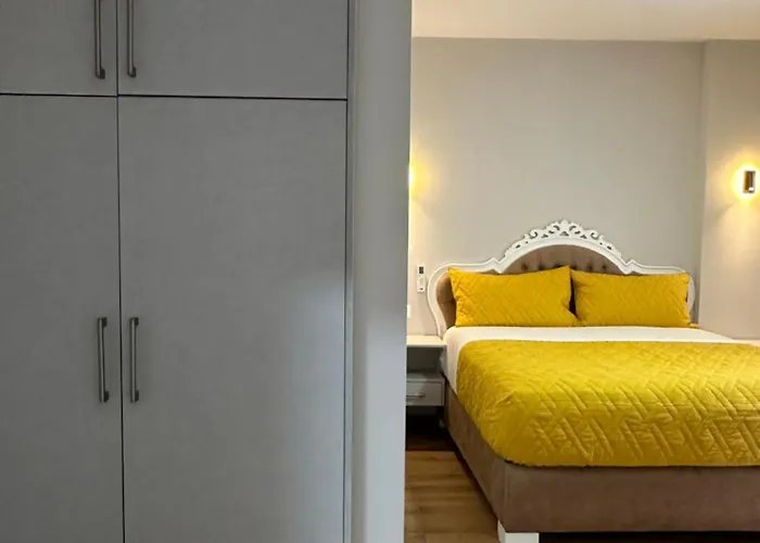 Sea Breeze Suites